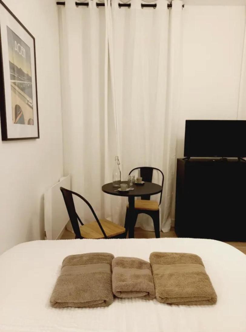 Apartamento Le 29 Cuty, Wifi, A 3Min De La Gare Sncf Agén Exterior foto